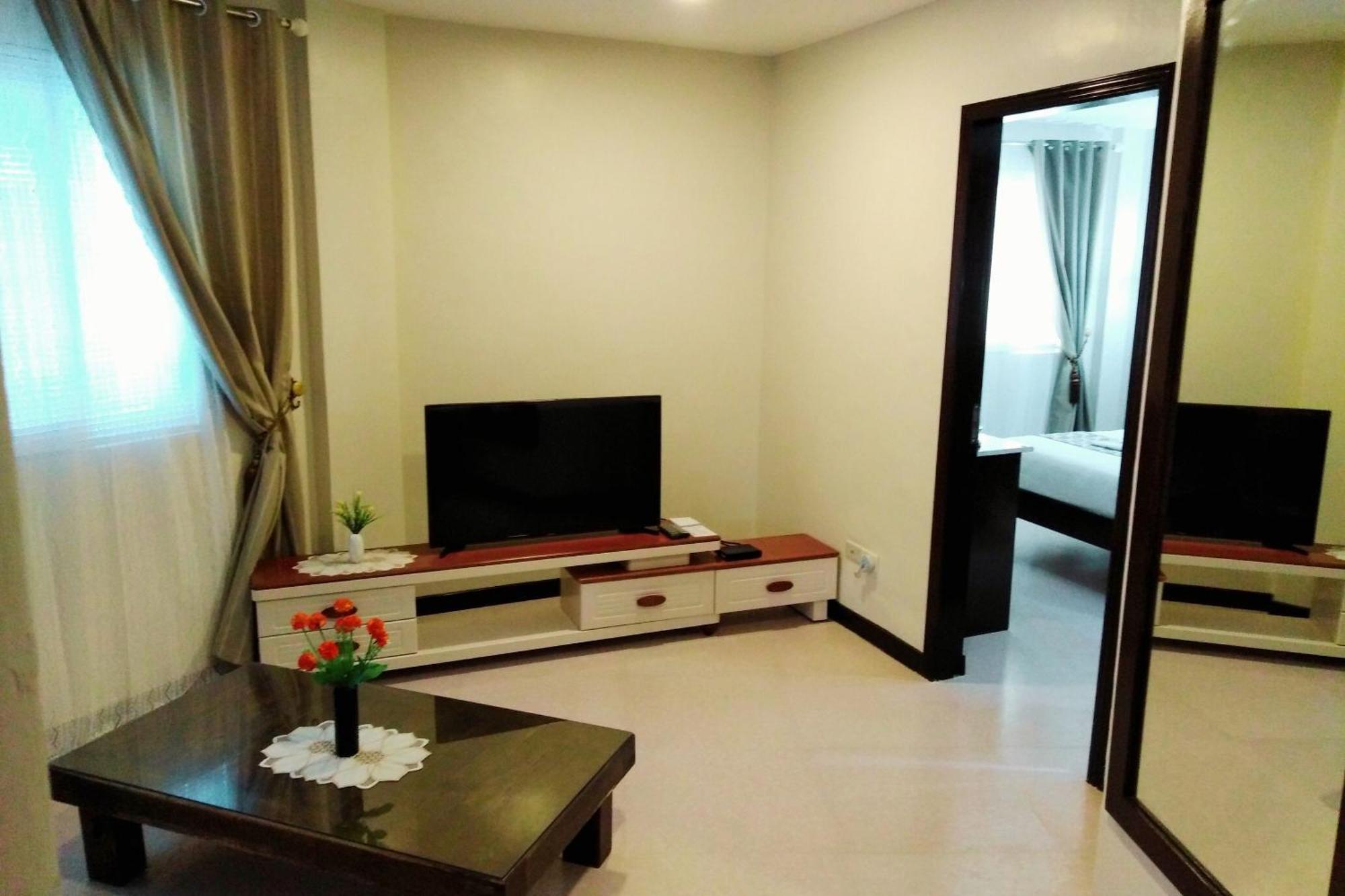 Venezia Suites Hotel Iloilo Habitación foto
