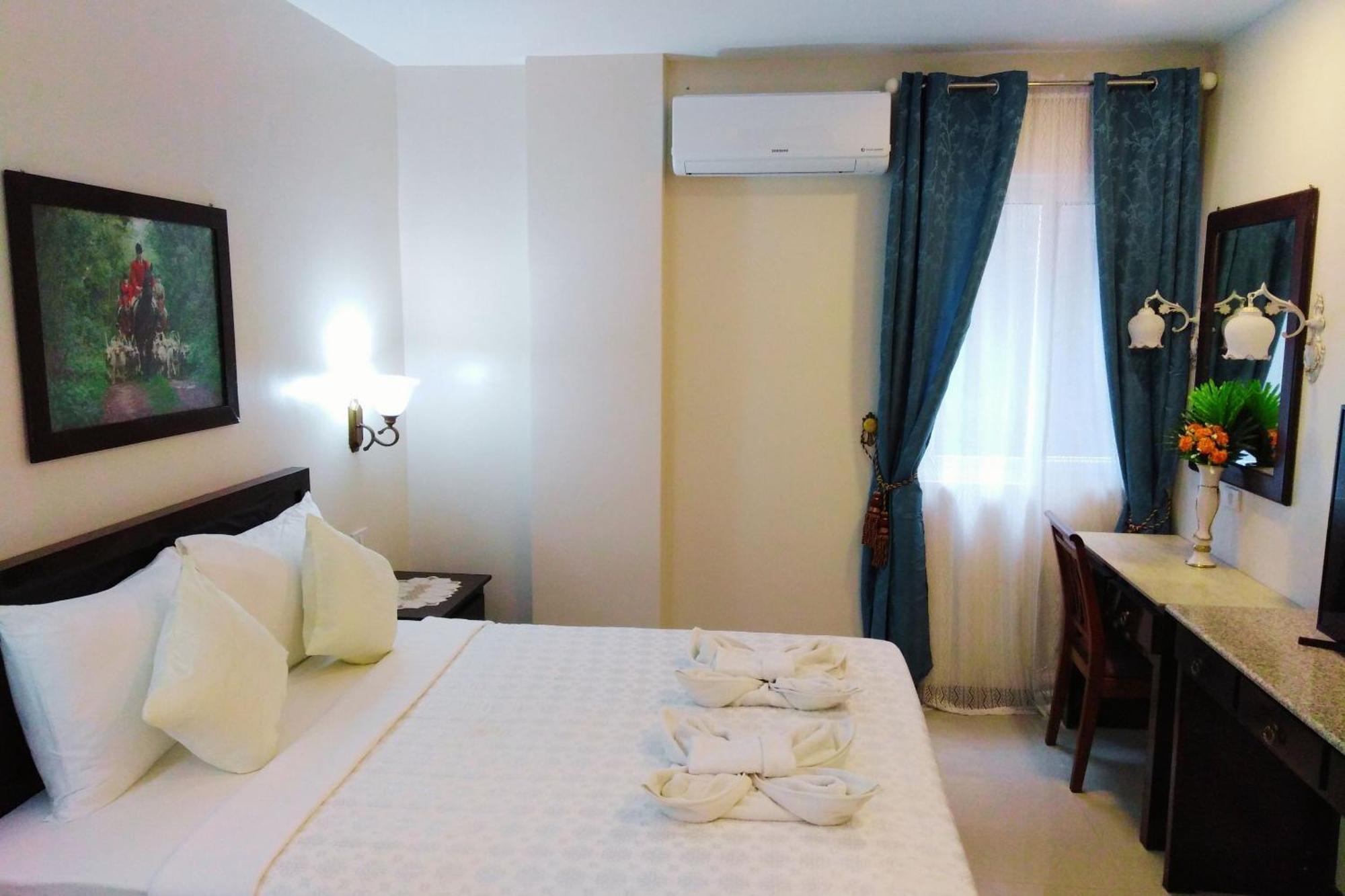 Venezia Suites Hotel Iloilo Habitación foto